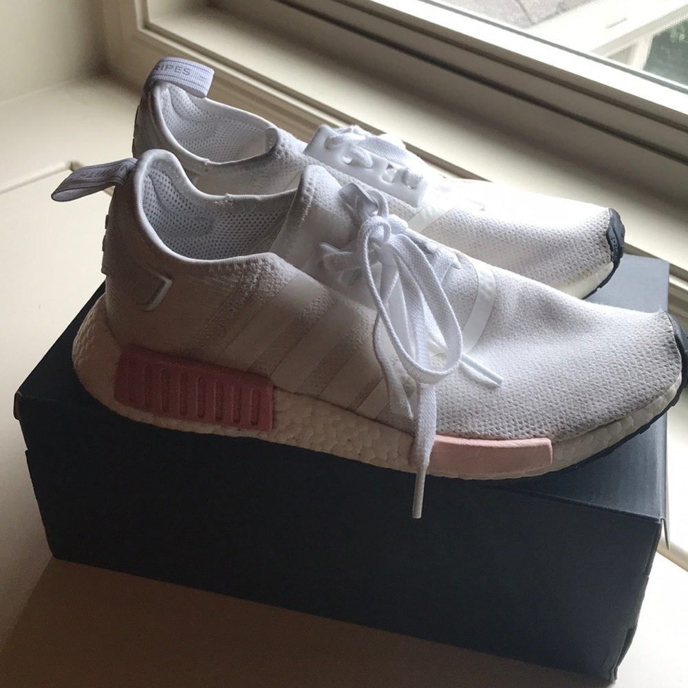 Adidas NMD R1- white/pink Size 6.5